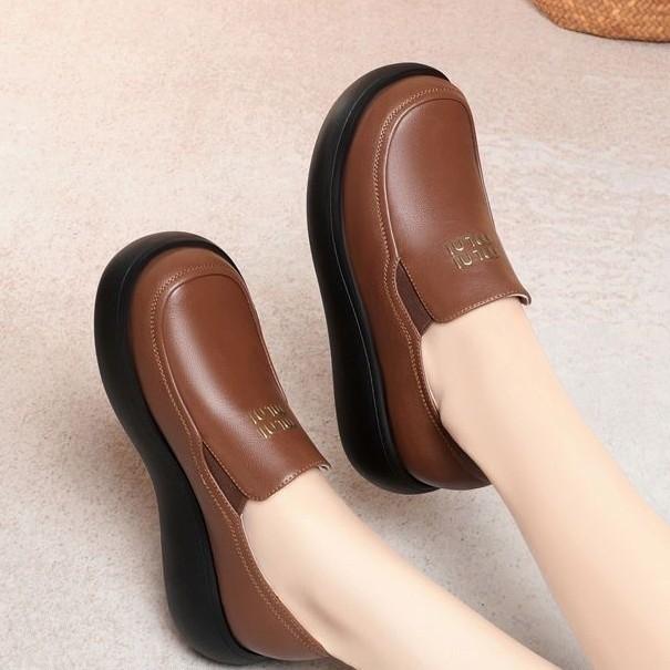 Round head platform loafers women's spring new retro muffin shoes soft leather not tired feet comfortable mother deep mouth shoes