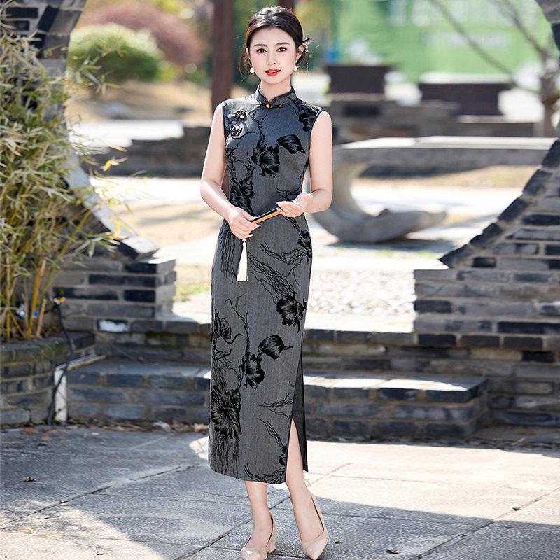Sleeveless national style new Chinese Suzhou long improved cheongsam 1011 new women's high-end mother outfit for summer test