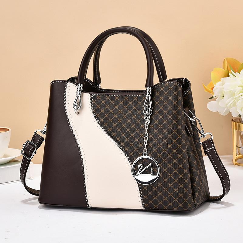 Stylish Medium Capacity Pu Tote Bag For Women With Versatile Design And Chain Detail