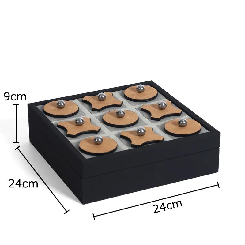 

Minimalism Leather Tic-Tac-Toe Game Chessboard Geometric Artwork Ornaments Desk Decoration Chess Pieces Casual Chess Game
