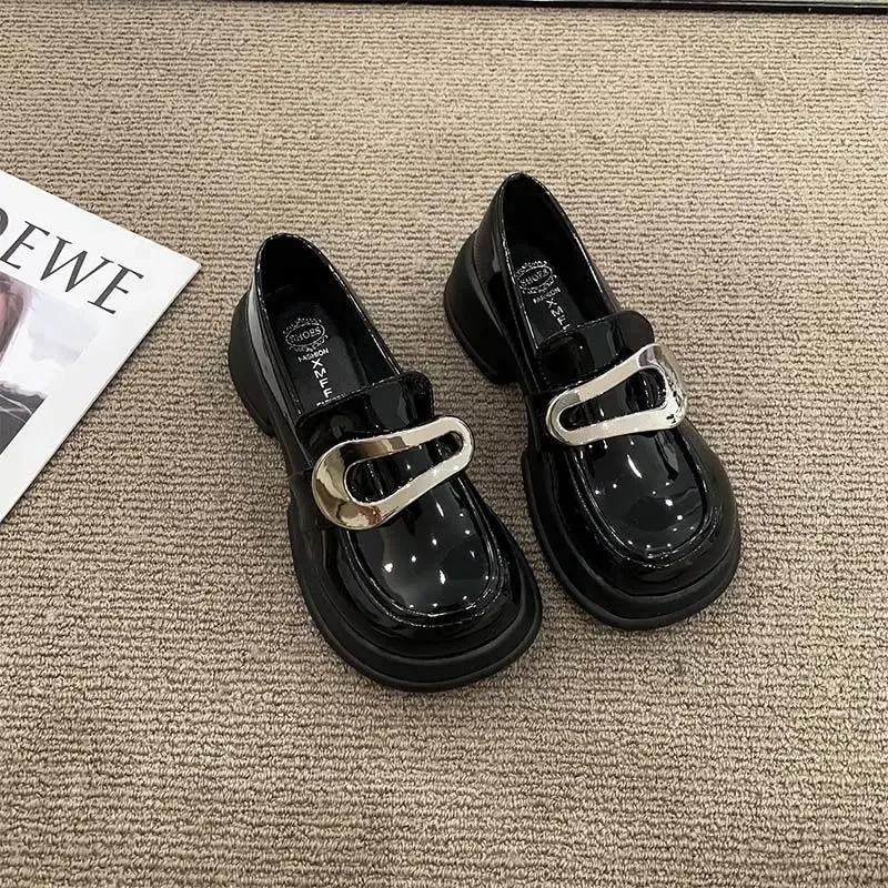 Fashion Cute Kawaii Women's Shoes with Medium Heels Round Toe Platform Loafers Ladies Pumps Young On Sale Stylish Genuine Mark Wholesale