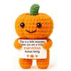 Poupée Citrouille de Soutien Émotionnel au Crochet Drôle avec Carte Ornement de Bureau Poupées Citrouilles Tricotées à la Main Cadeau d'Halloween Décoration de Maison