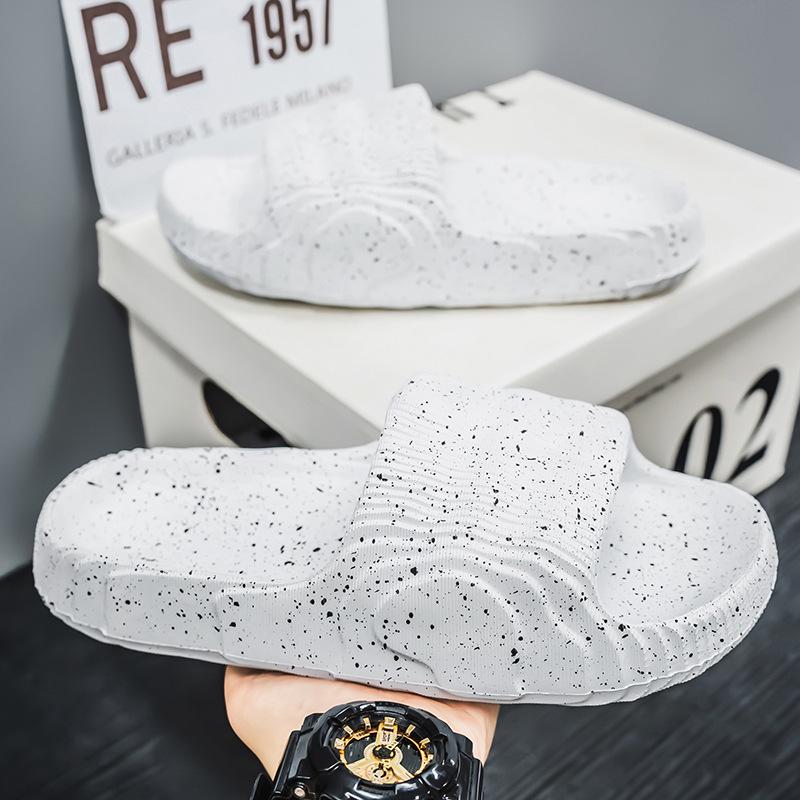 

Men s Trendy Outdoor Plus Size Non-Slip Thick Bottom Slippers – Comfortable Coconut One-Word Design 45/46 білий