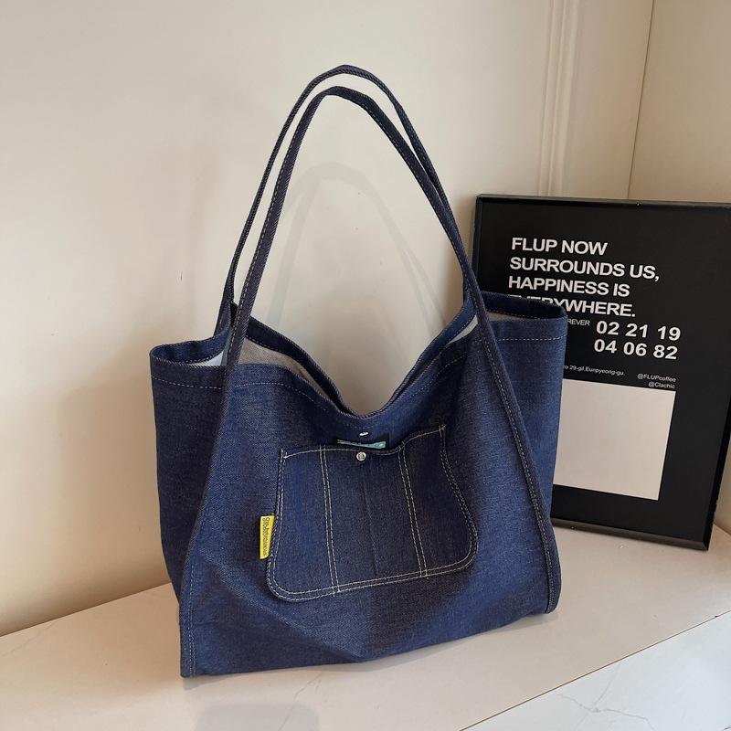 Einfache und großvolumige Denim-Canvas-Tragetasche Damen neue vielseitige Schultertasche tragbare Mode-Einkaufstasche Tide