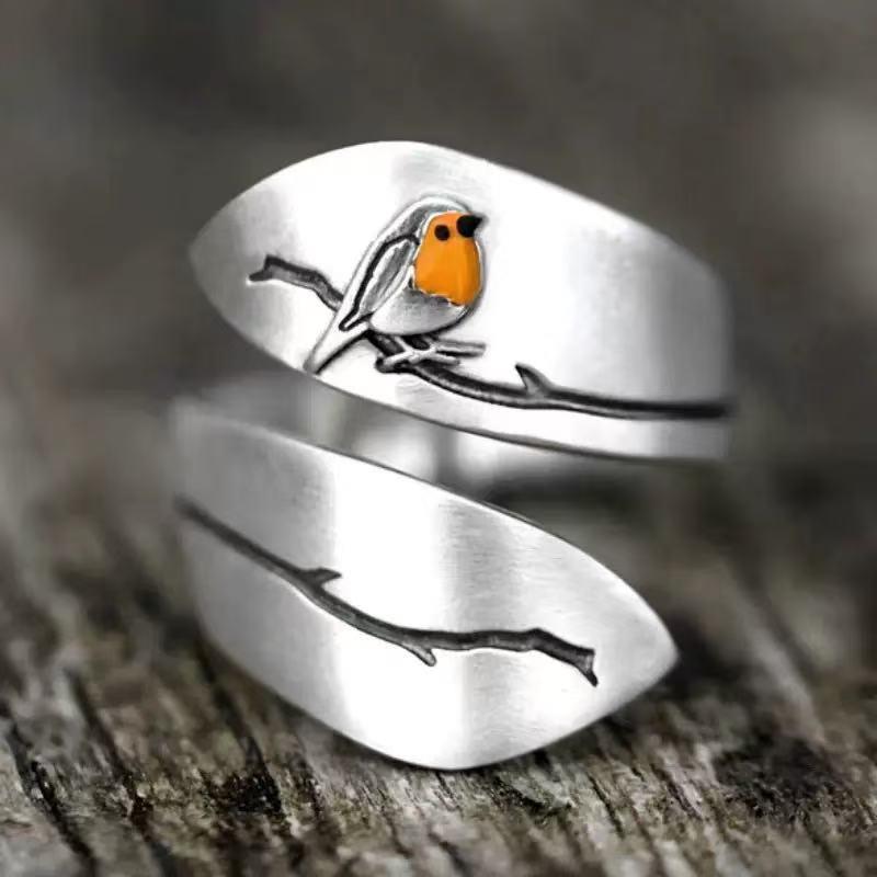 Verstellbarer offener Ring mit Vogel- und Astdesign Sterling-Silber-Finish Naturinspirierter Schmuck-Accessoire für den Alltag One Size silber