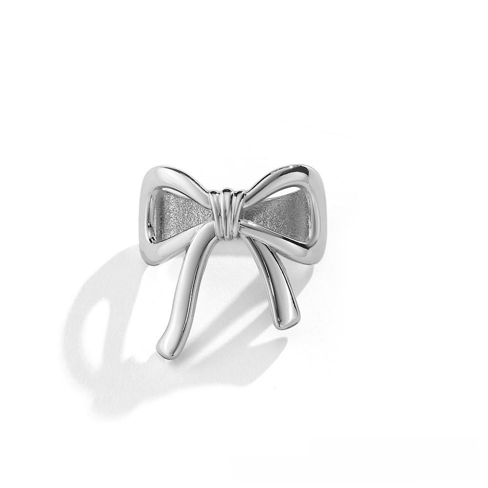 

2pcs New Alloy Bow Scarf Clip Golden Color Multifunctional Scarf Ring Minimalist Corner Knotting Buckle Scarf Fixing серебряный