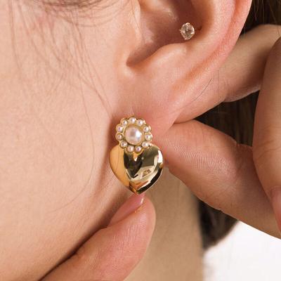 Flower Pearl Earrings