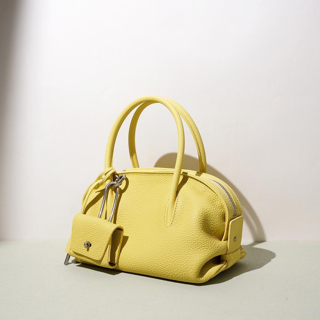 Korean Niche Fashion Boston Bag Women's Simple Shoulder Messenger Bag High-end Light Luxury Portable Bowling Bag
