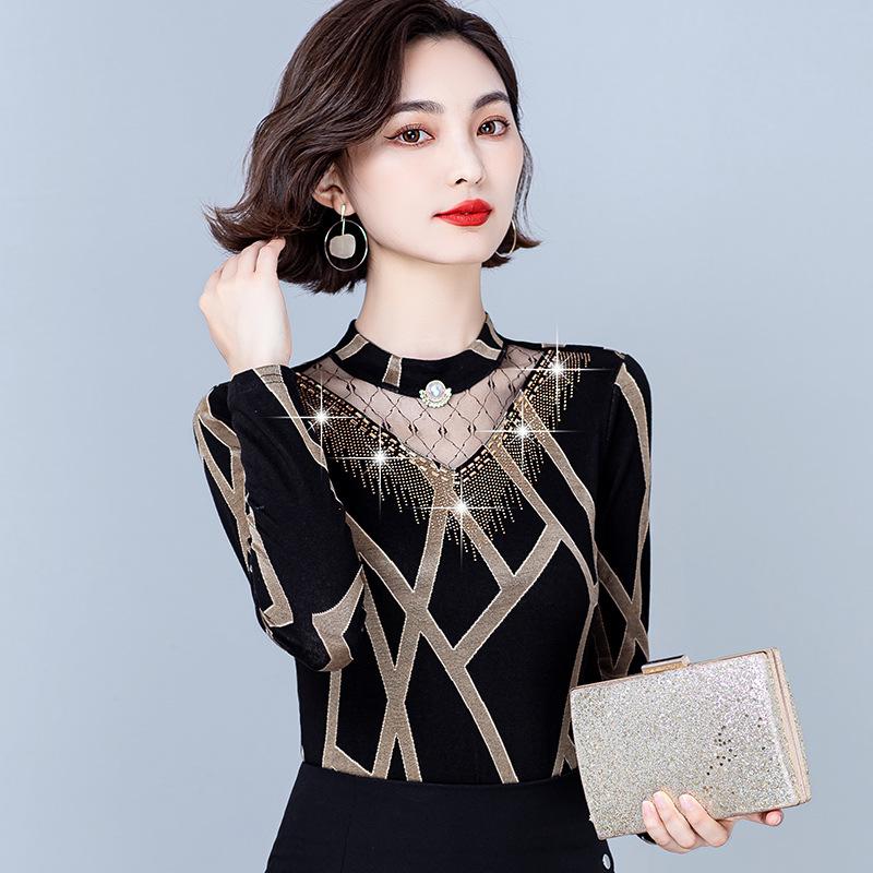 Iron Diamond Lace Bottom Shirt for Women Spring and Autumn Thin New Mom Fashionable Fleece Top Autumn and Winter