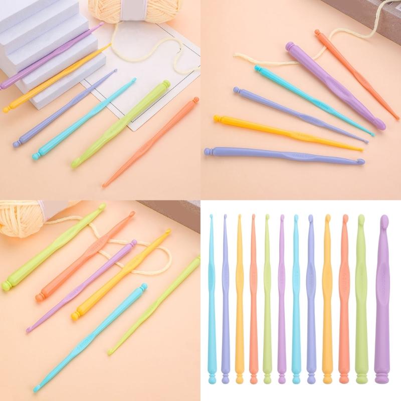 12 Pcs 2.0mm-10.0mm Crochet Needle Set Ergonomical Crochet Hook Colourful Knitting Needle Crochet Supplies for Craft