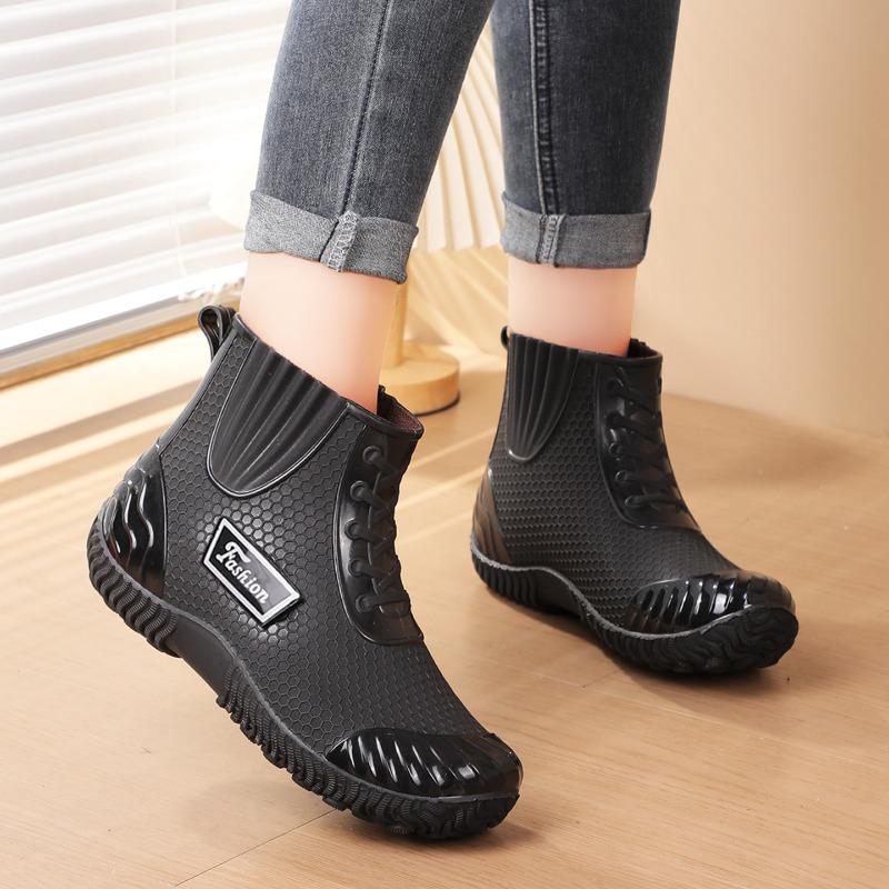 Low-top Water Shoes Women's Non-slip and Waterproof New Fashion Rain Shoes Winter Velvet Warm Rain Boots