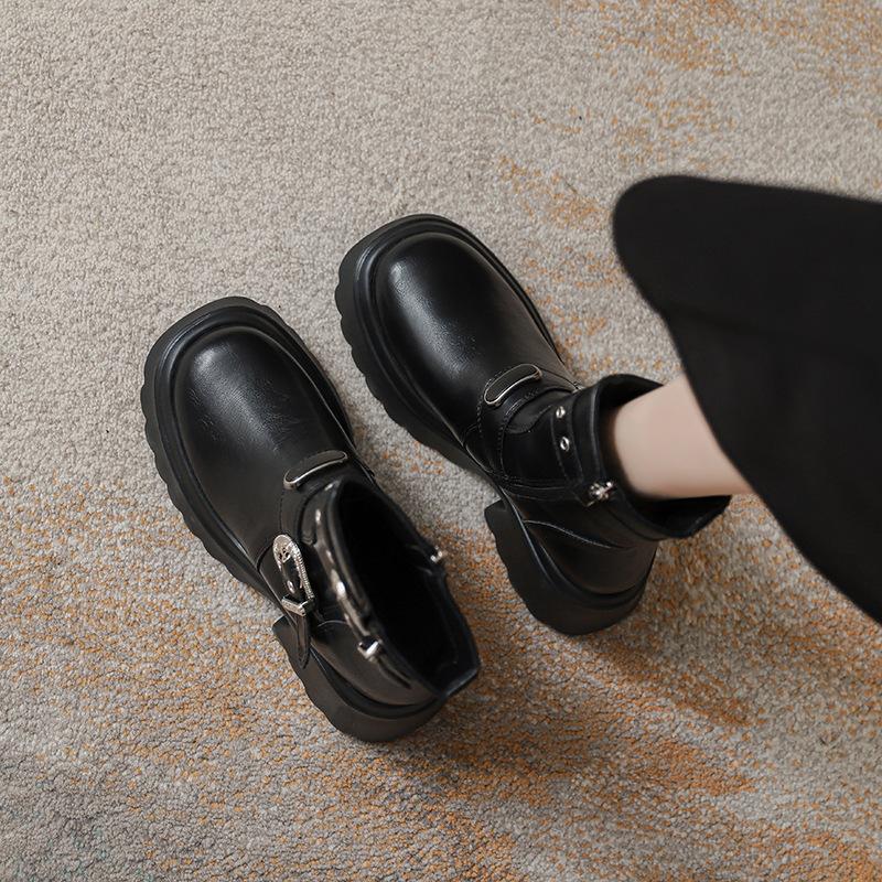 Inner height increase small Martin boots women's autumn and winter velvet retro western boots belt buckle medium tube locomotive short boots