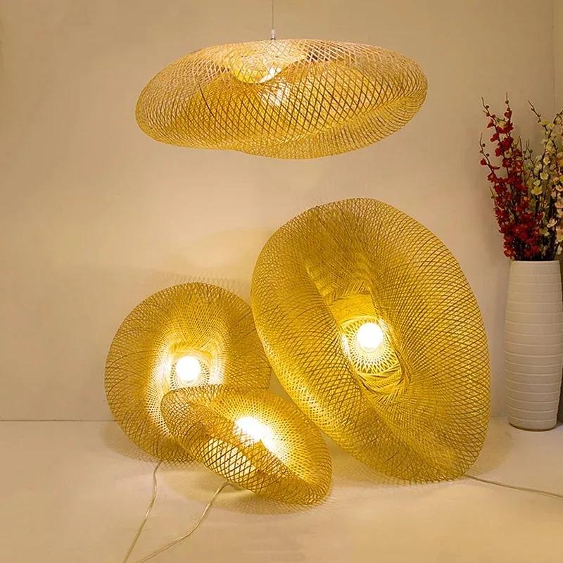 Ručně vyráběné závěsné lustrové osvětlení Vintage bambusové tkaní LED závěsné světlo Home Obývací pokoj Kuchyň Dekor Ratanová tkaná lampa