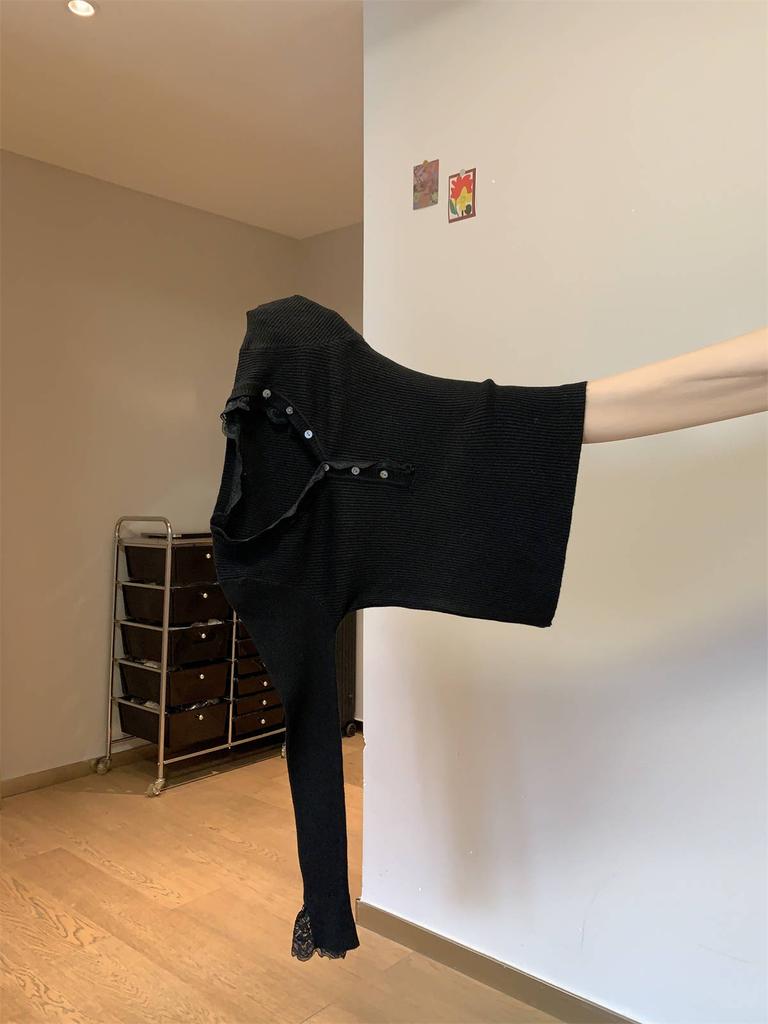 Achtung, Spitzeneinsatz am Kragen, Unterteil des Oberteils, Knopfdesign für Damen im Herbst und Winter ist schön, taillierter Strickpullover