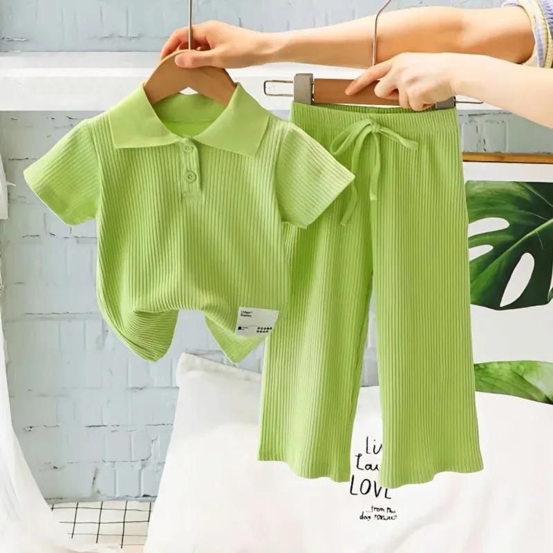 

Летний комплект для девочек Спортивный костюм с коротким рукавом Шорты Комплект из двух предметов для малышек 90 зелёный