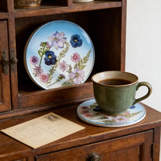 2D Acrylic Coaster Set with Pressed Flower Design Heat-Resistant Drink Mat for Coffee Cups Decorative Tableware for Mother's Day Gift Unique Home