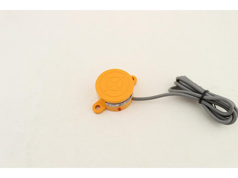 Induktiver Näherungsschalter SR-3020ABCDALBL-2020AB AC/DC Dreidraht Metall-Endschalter