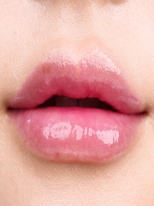 THE PRETTY PETITE Glossy Apple Lip Tint Enbu Pink