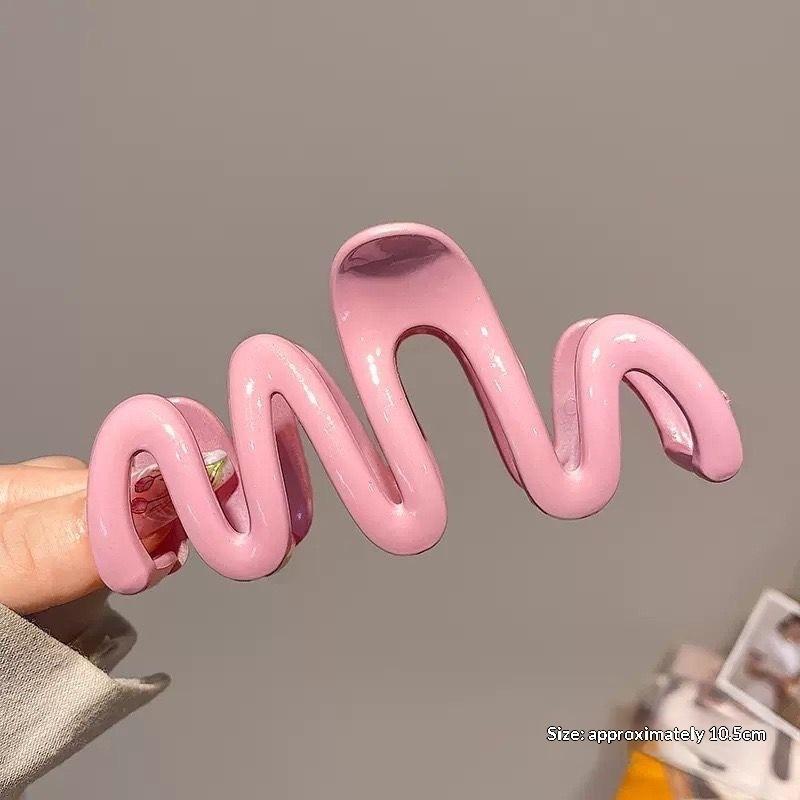 Colorful Jelly Wave Hair Claw Shark Hair Claw Clip Women Girls Korean Sweet Simple Irregular Hair Clip Hair Accessories