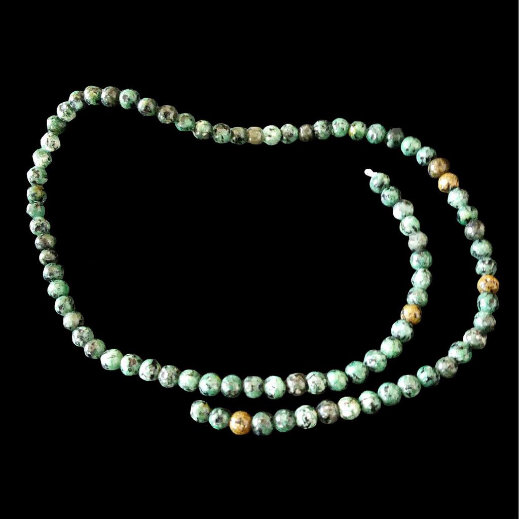 Strand of 84 Round Beads 4mm 4 Mm In Spotted African Turquoise