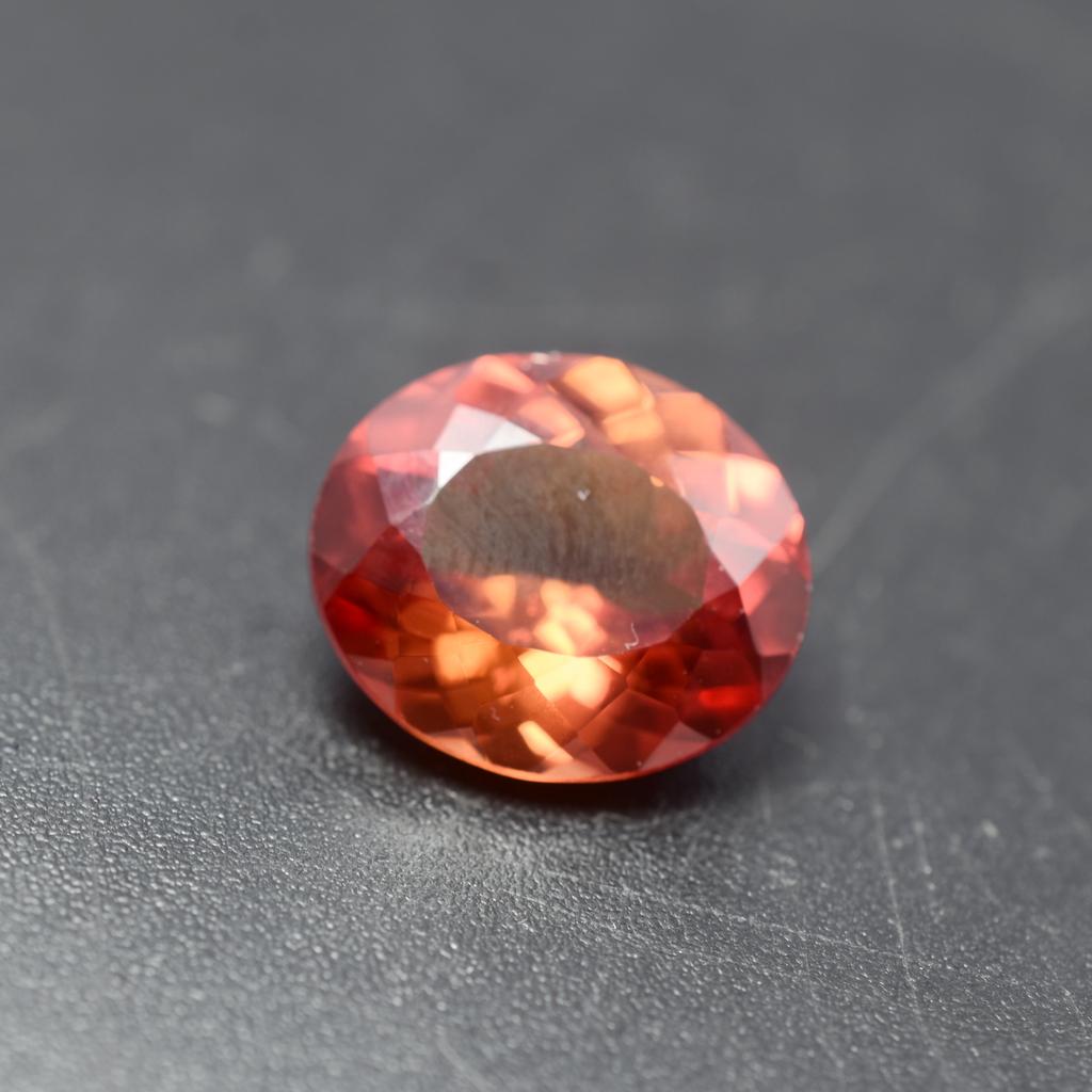 9.50 Carat Oval Cut CERTIFIED Loose Gemstone Natural Orange Ceylon Sapphire