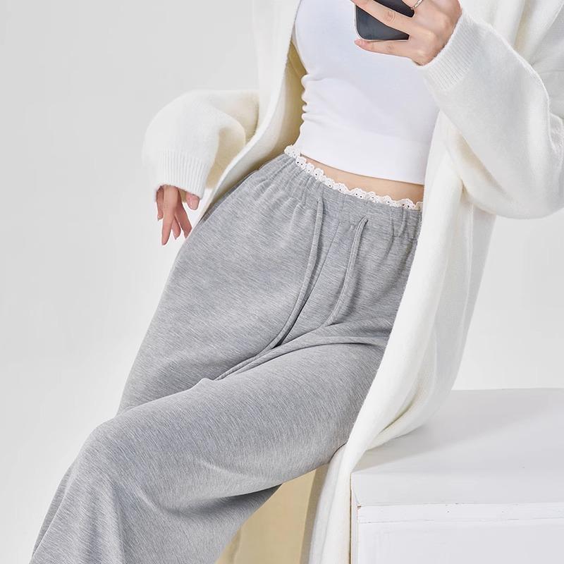 Wear Soft and Straight-leg Relaxed Pants for Pregnancy In Spring and Summer