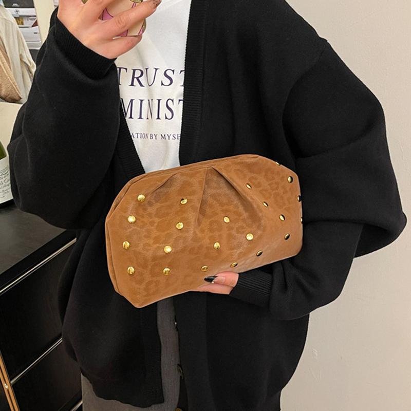 Trend Studded Women's Luxury Clutch Leopard Print Magnetic Clasp Clip Bag Designer High-end Cloud Bag Dinner Lipstick Coin Purse