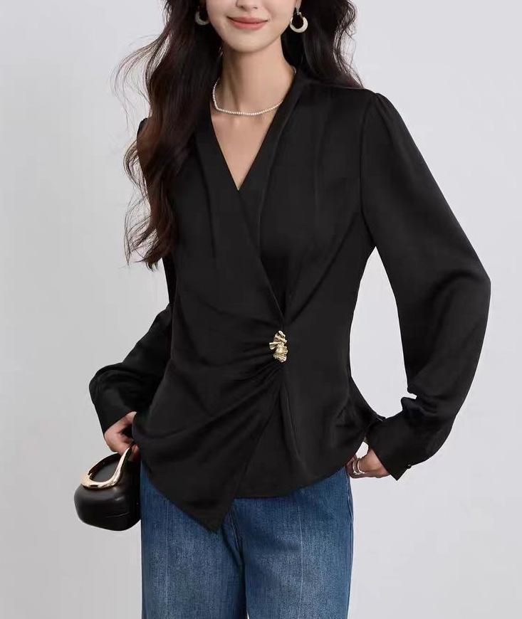 Women s Slimming V-Neck Long-Sleeve Top with Metal Buckle Decoration Small чёрный