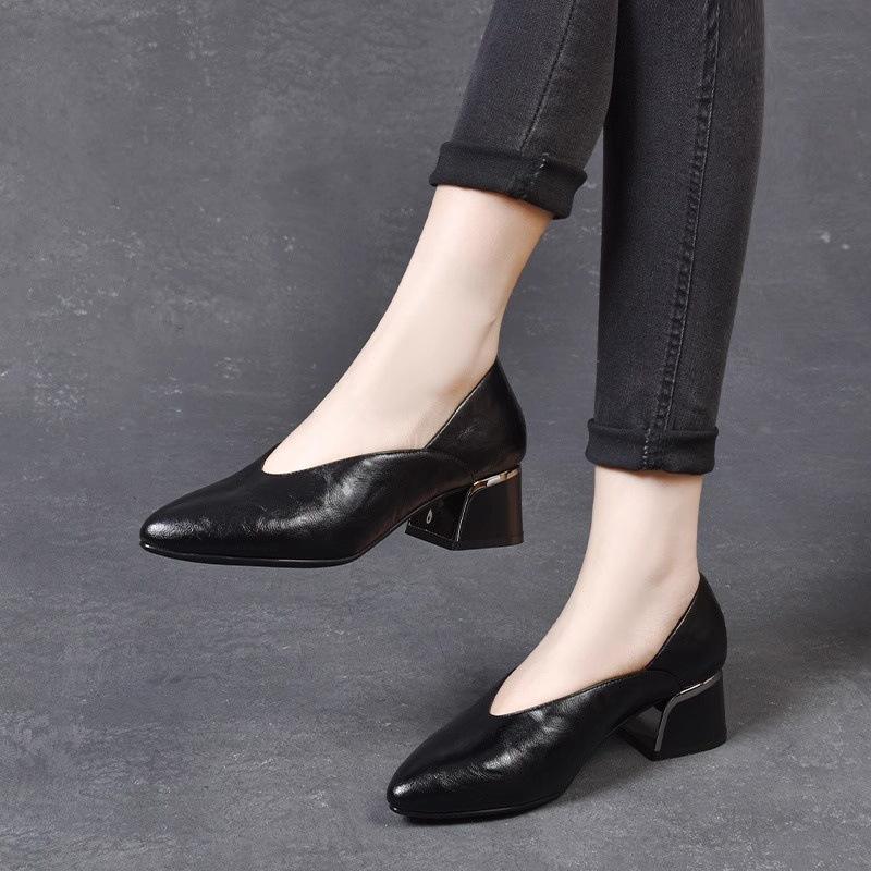 2025 new spring and summer women's shoes pointed thick heel soft leather single shoes brown ladyshoes grandma shoes medium heel Korean version shoes