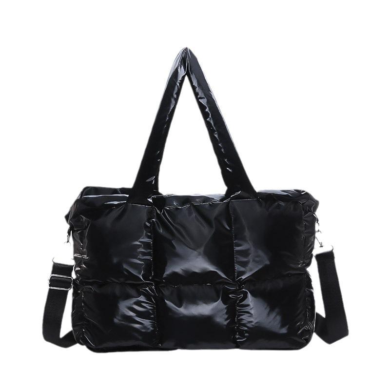 Large-capacity Bag Women's 2025 New Winter Versatile Simple Shoulder Bag Texture Portable Class Commuter Tote Bag