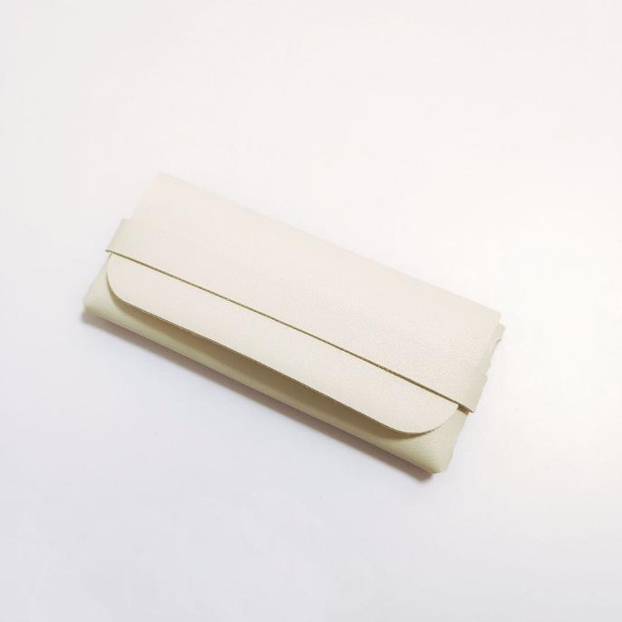 Folding Leather Glasses Case - Soft, Portable Zipper Pouch for Sunglasses & Eyeglasses