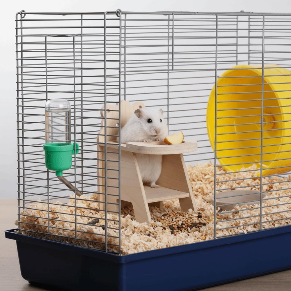 Hamster Fun Toys Cartoon Hamster Dining Chair Detachable with Tray Wooden Hamster Chair Handmade Mini Feeding Chair Photo Props