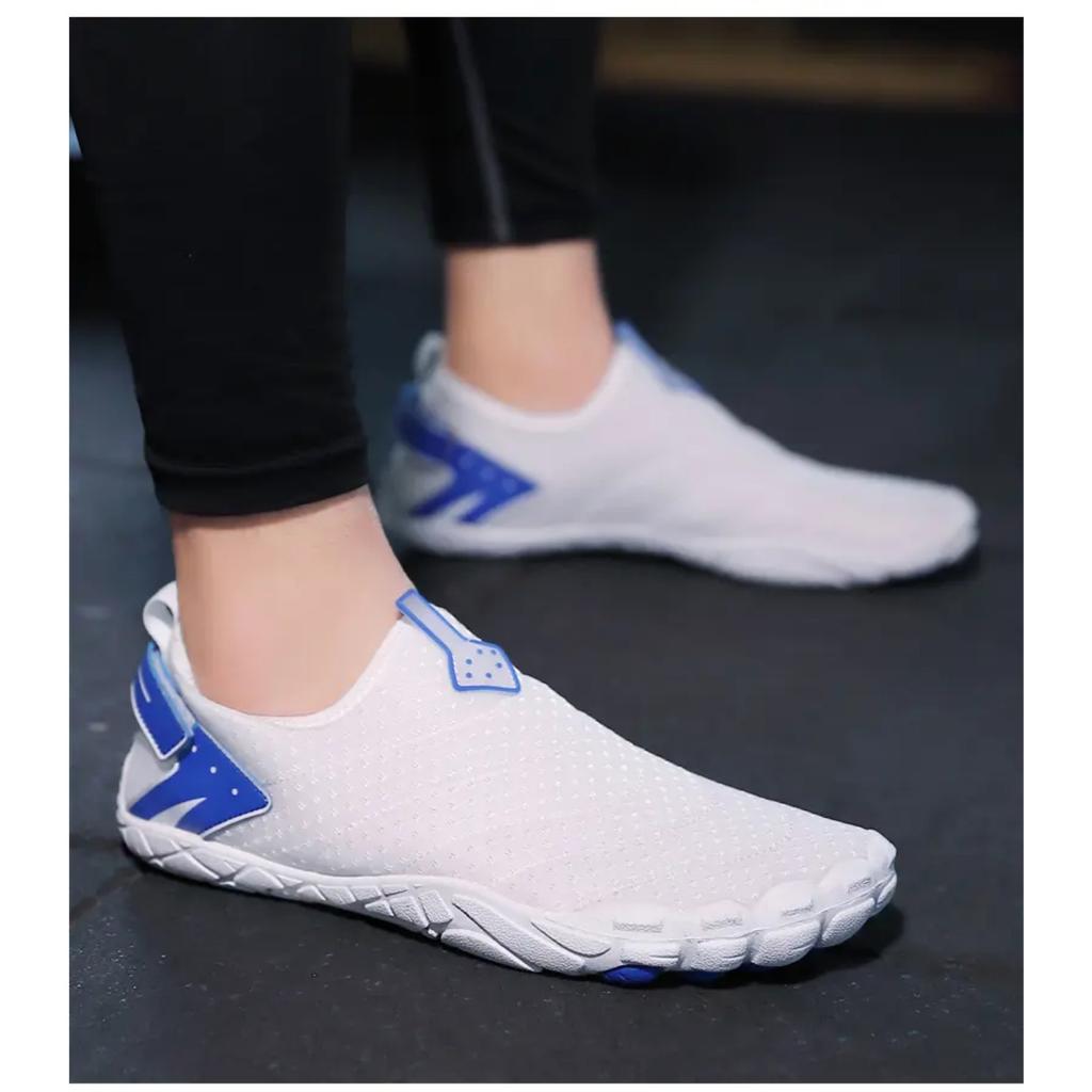 Water Shoes Men Women Barefoot Shoes Breathable Outdoor Beach Sandals Upstream Aqua Shoes Quick Dry River Sea Diving Sneakers