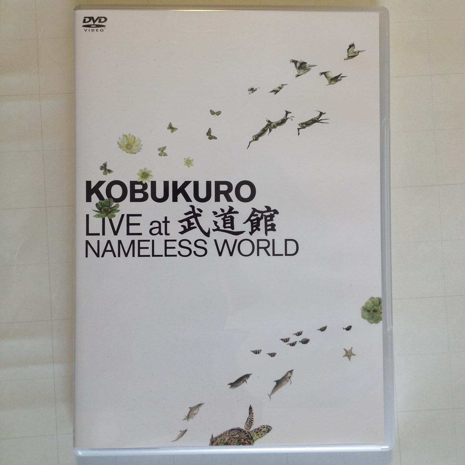 

DVD KOBUKURO - Kobukuro LIVE в Будокане WPBL90080 Япония Музыкальное видео Б/У