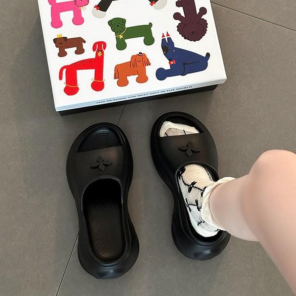 [BRSO] Casual Thick-soled Heightening Sandals Women's New Summer Wear Cross Flower Beach Cool Slippers Tide