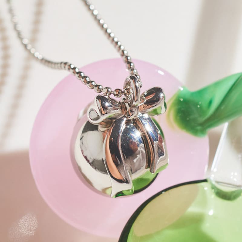 Noonoo Fingers Joy Ball Necklace