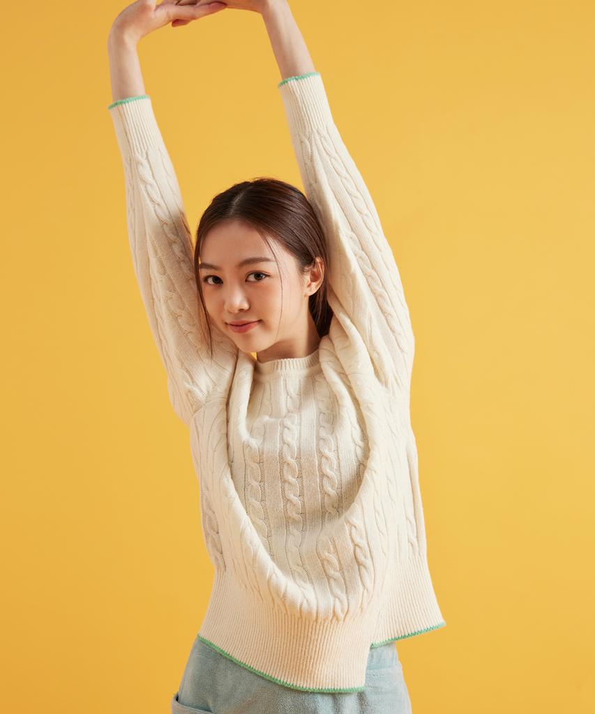 OWURA Asymmetrical Cable Wool Knit Light Cream