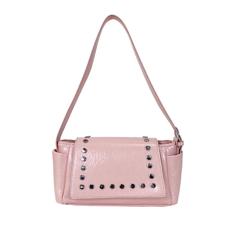 Korean Style Rivet Tote Shoulder Bag: Large Capacity, Versatile, High-End Motorcycle Bag for Women
