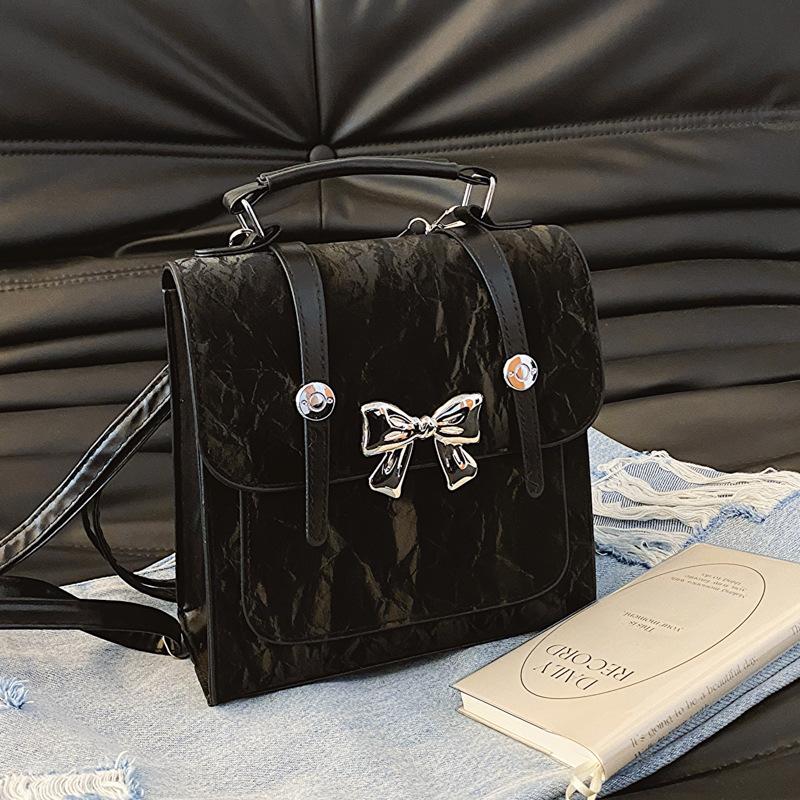 

Корейская версия красивого повседневного ручного рюкзака с бабочкой, новая дизайнерская сумка через плечо, маленькая квадратная сумка