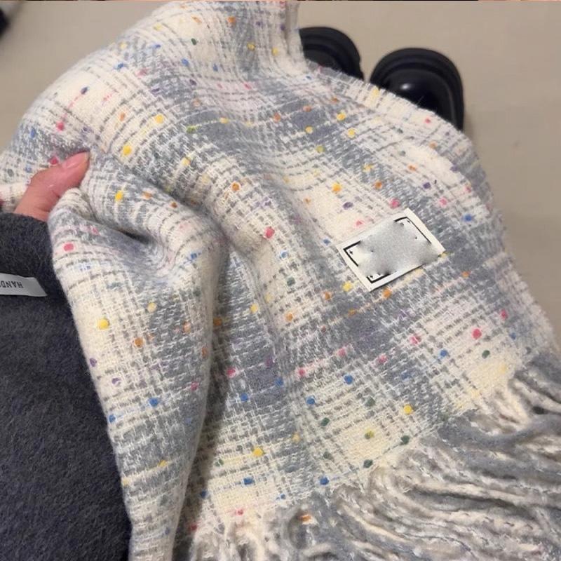

Autumn and Winter Student Couple Shawl Versatile Warm Scarf 2025 New Korean Version Starry Plaid Scarf