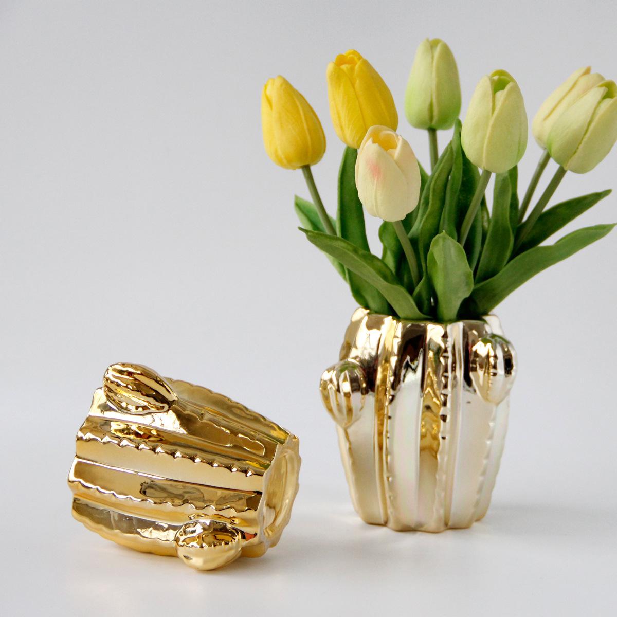 

Golden Cactus Vase Desktop Decoration Vase Dry Flower Insertion Home Decoration