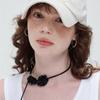 NOISCHE N fleur Necklace _ BLACK