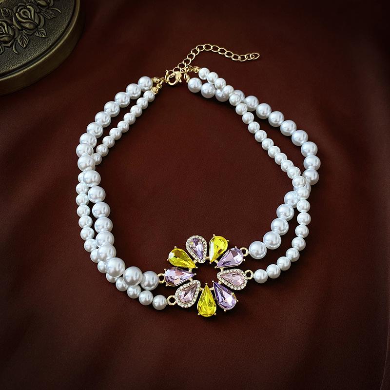 Vintage Retro Court-Style Clavicle Necklace for Women