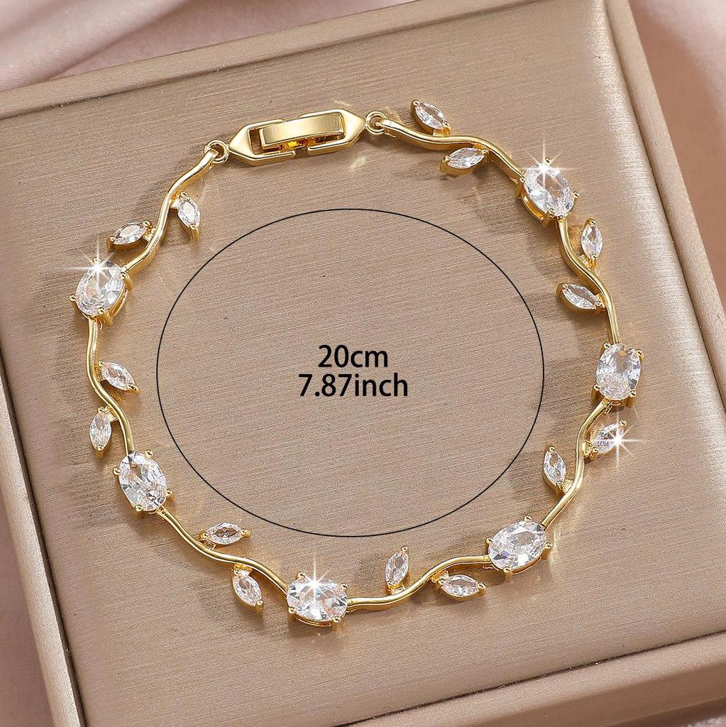 Bracelet Feuille Plaqué Or avec Incrustations de Zircon Hachuré et de Diamant