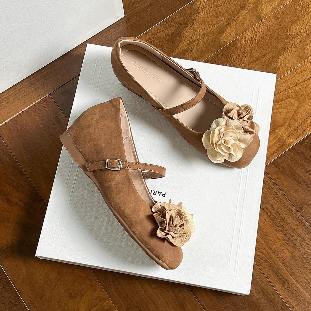 Sheepskin version~ inner height increase 5CM French fairy wind flower word with Mary Jane women's shoes shallow mouth evening single shoes women