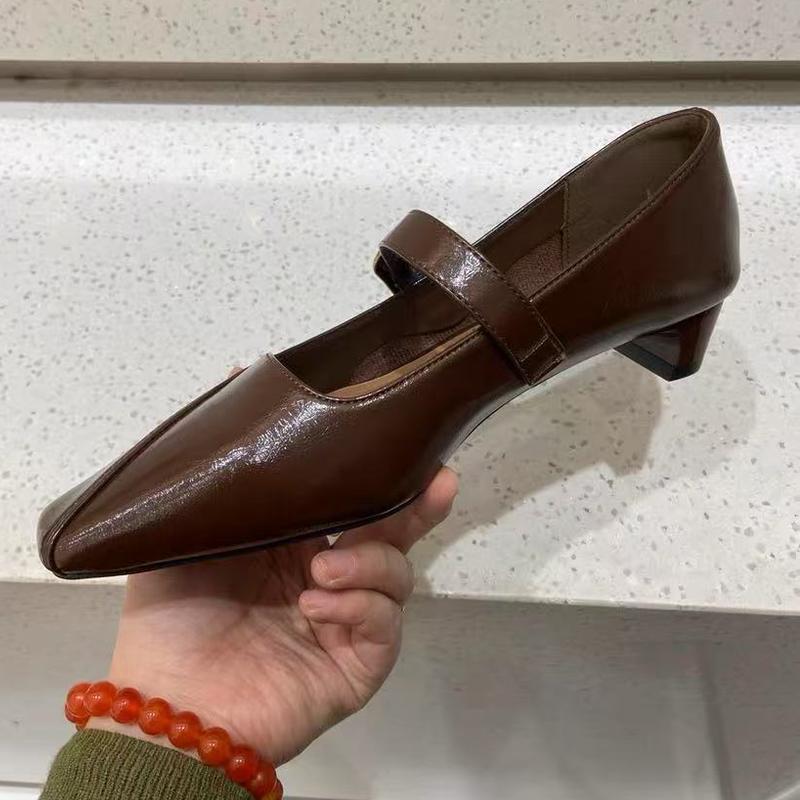 Damskie buty na obcasie Szpiczasty nosek Niski obcas Seksowne buty do sukienki Modne sandały projektanta Lato 2025 Nowe Luksusowe Eleganckie Mujer Zapatos