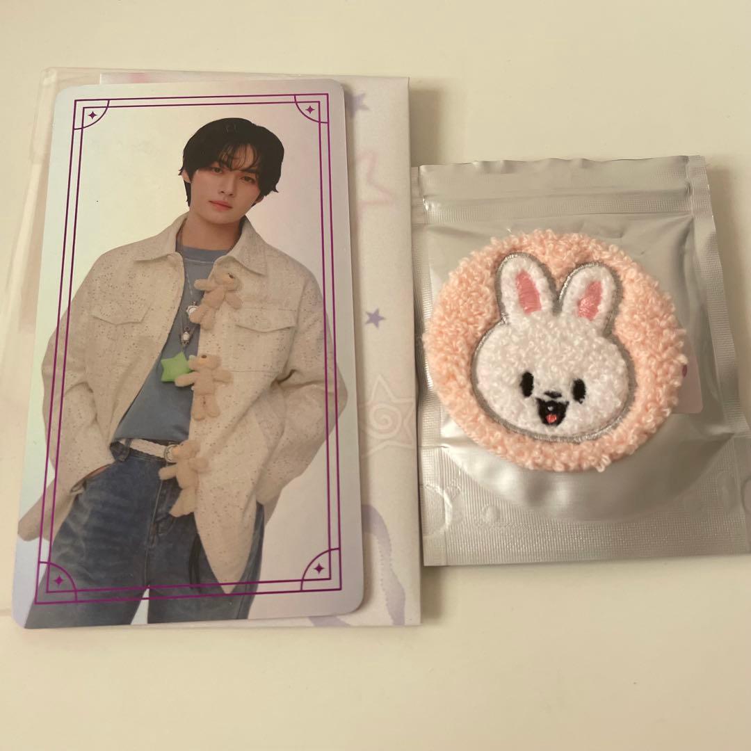 

[USED] StrayKids Reno 5 clock Fan Meeting Special Trading Card Badge