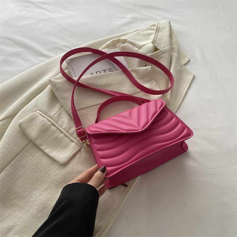 

Stylish Retro Small Square Crossbody Bag For Women In Trendy Colors For Casual Wear рожевий