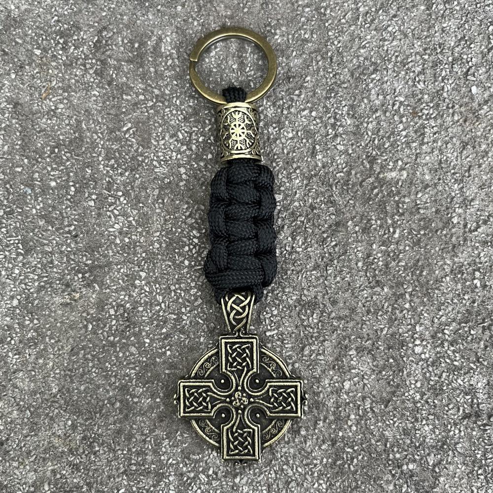 Nostalgia Norse Viking Irish Knot Cross Shield Druid Amulet Trinity Runes Beads Keychain Paracord Accessories
