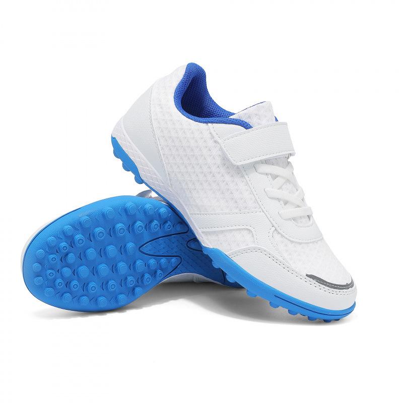 

2025 new low-top Velcro football shoes, primary and secondary school students leisure sports outdoor competition training shoes 30